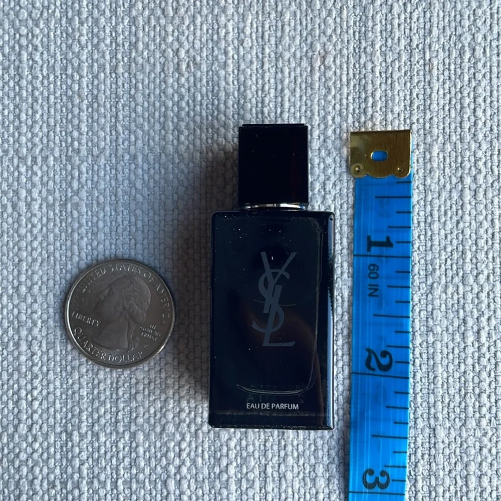 Yves Saint Laurent MYSLF collectible miniature - Picture 2 of 8